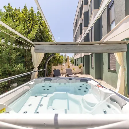 Secret Garden By Belmont Realty Appartement Zadar